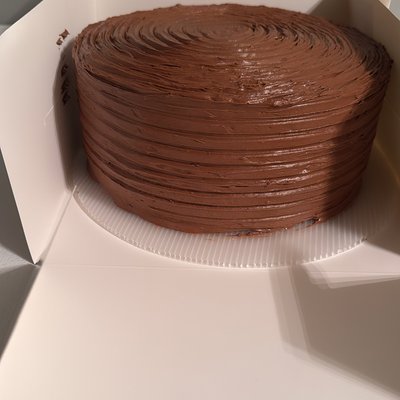 Vanilla W. Chocolate Icing 