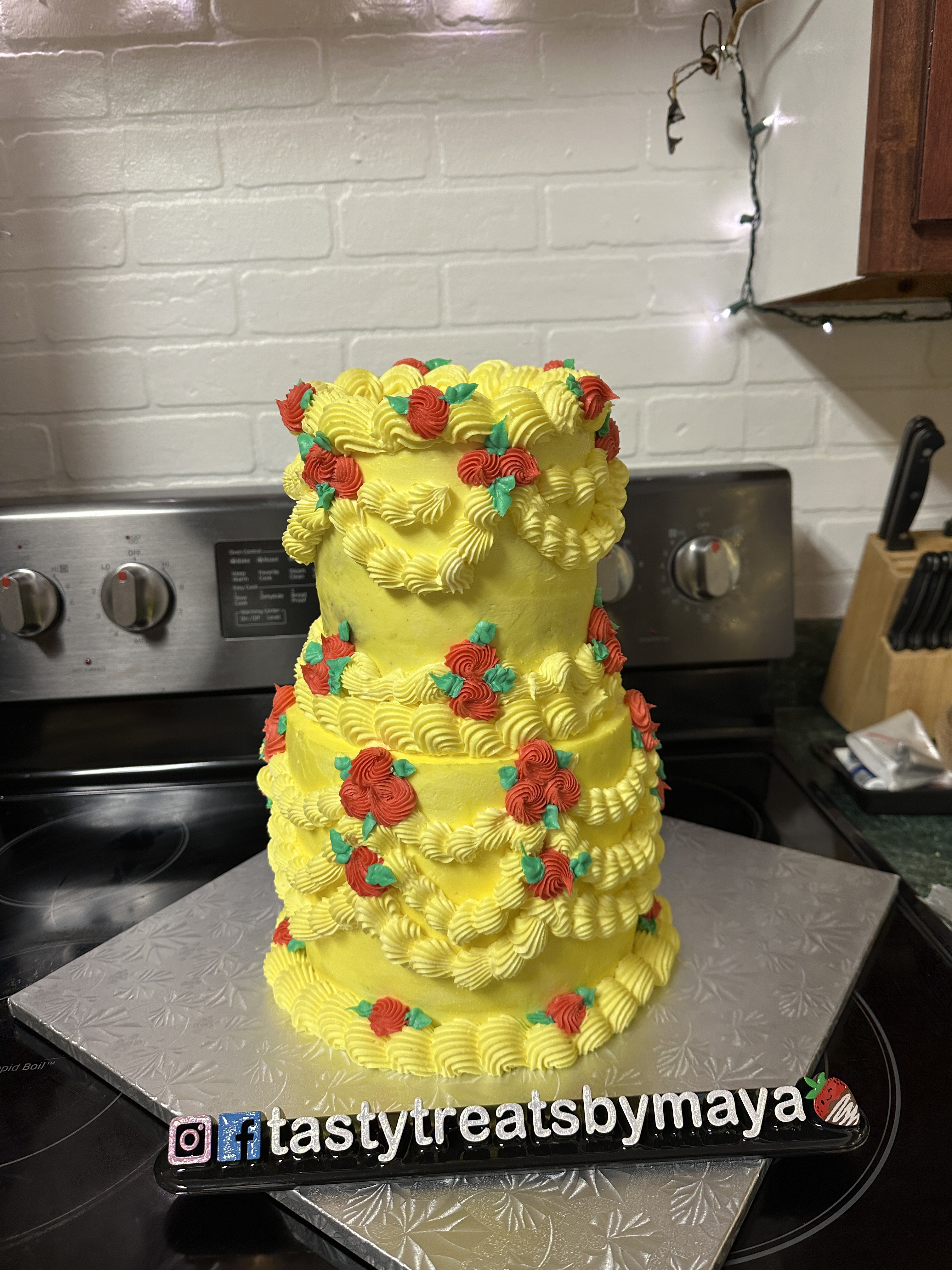 2 Tier Vintage Cake 