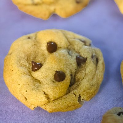 1 Dozen Chocolate Chip Cookies