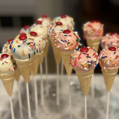Customize Cake Pop Ice Cream Cones ( Sold By the Dozen-$5.00 Per Cake Pop ) 