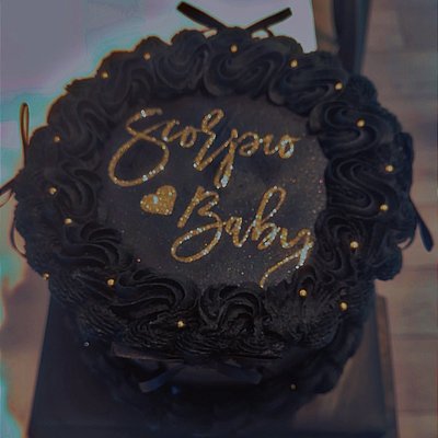 8 Inch Round Cake