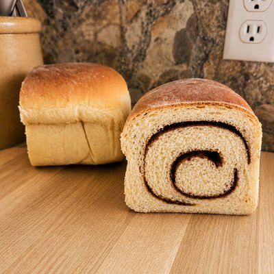  White Cinnamon Swirl Sandwich Bread