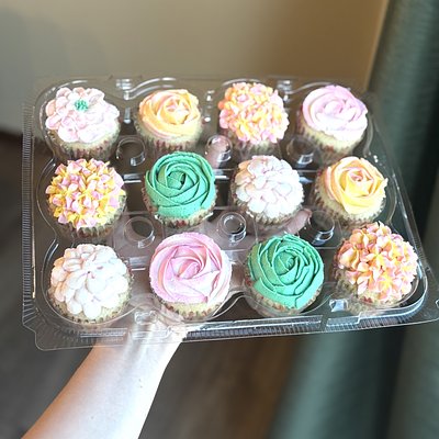 Vanilla cupcakes 