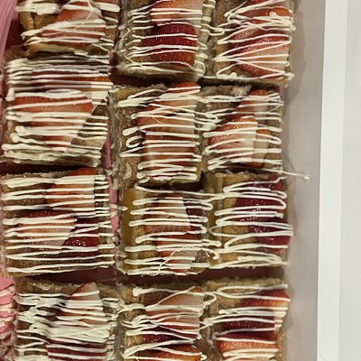 Churro Cheesecake Bites 