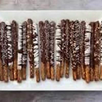 Chocolate Covered Pretzel Rods