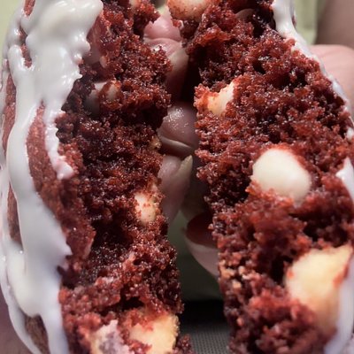 Red Velvet 1/2 Dozen