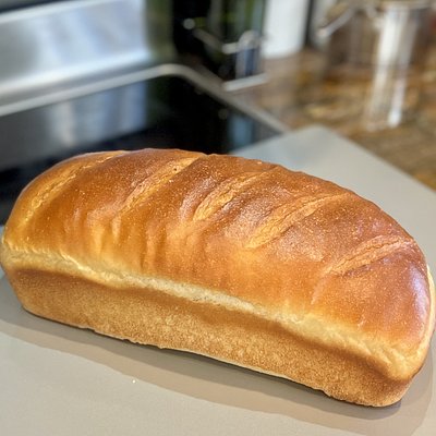 Honey Butter Sourdough Sandwich Bread 蜂蜜牛油无糖酸种三明治面包