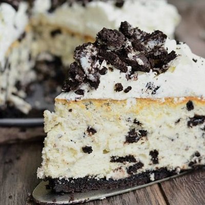 Cookies And Cream Cheesecake