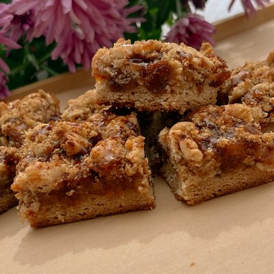 Apple Crumble Bars 