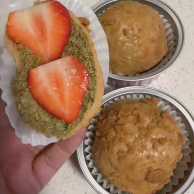 CB Dubai Strawberry Chewy Cookies