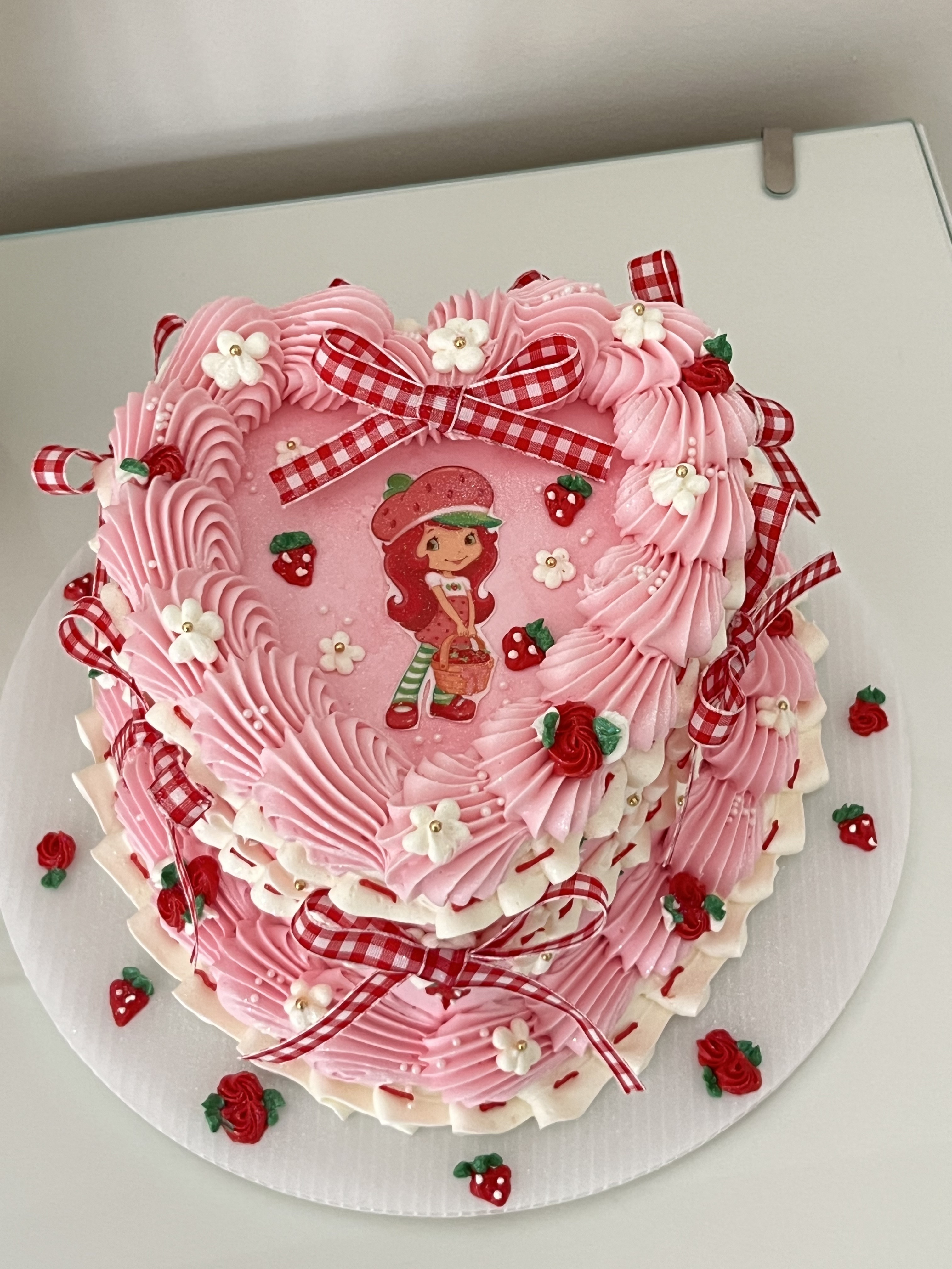 6 Inch Heart Cake 