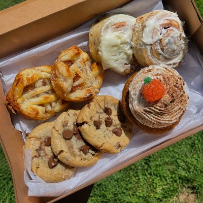 Fall Pastry Box