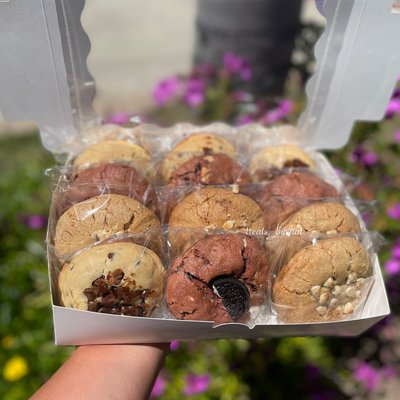 Dozen Jumbo Cookies 