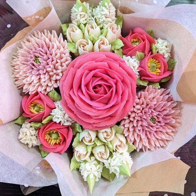 7 Cupcakes Bouquet 