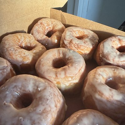 Broiche Doughnuts 