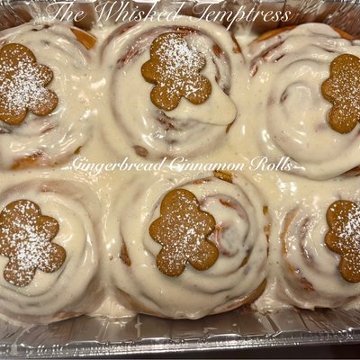 Large Gingerbread Cinnamon Rolls Dozen (Deluxe)