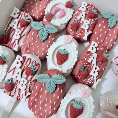 Cakesicles