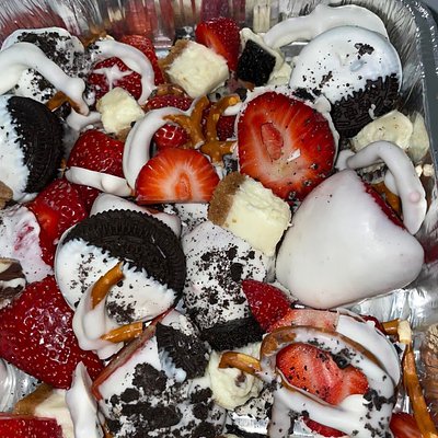 Large Strawberry Oreo Cheesecake Salad 