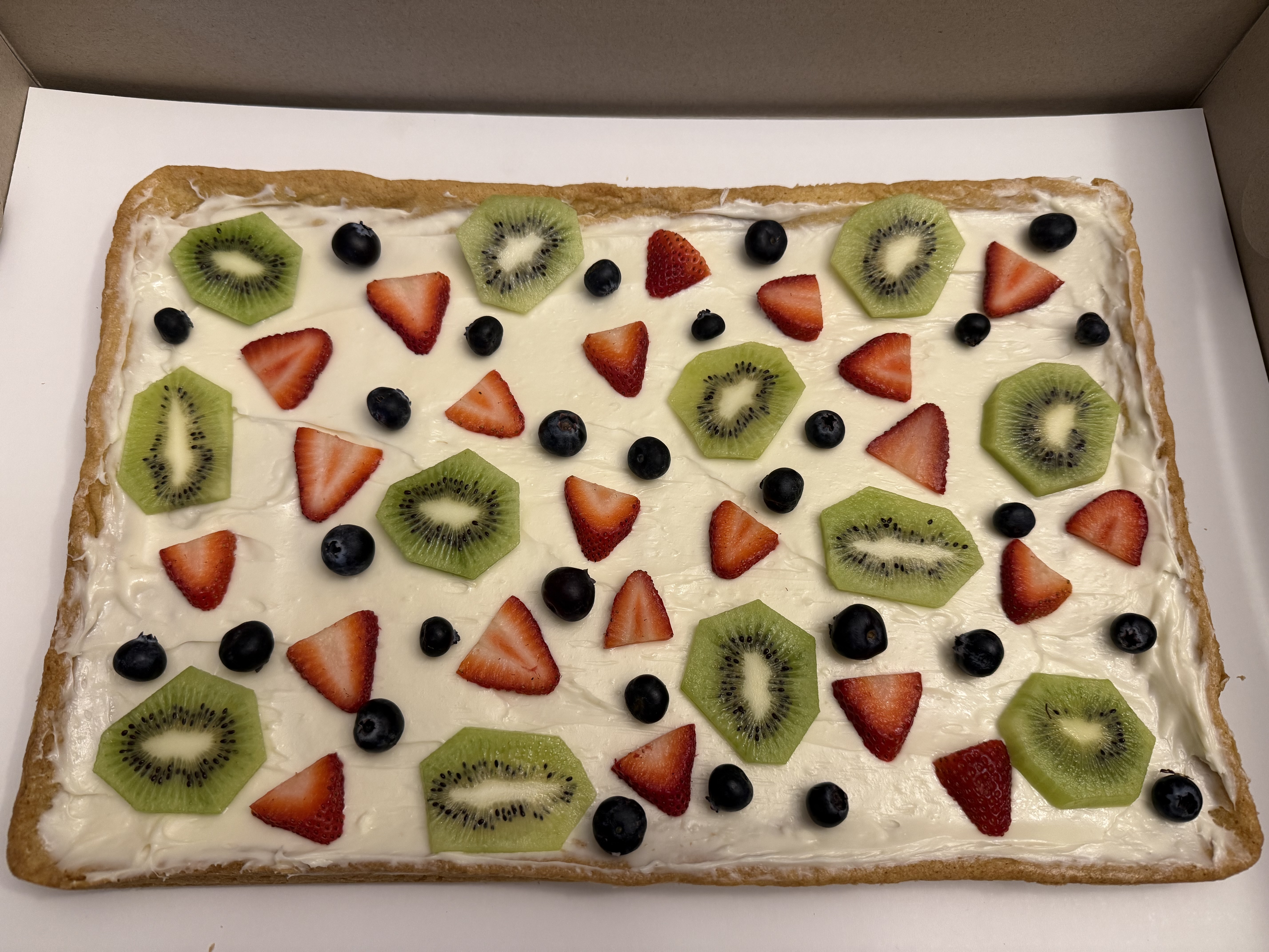 Sugar Cookie Cake With Fruit