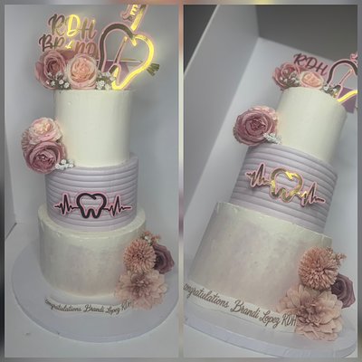 3 Tiered Cakes 