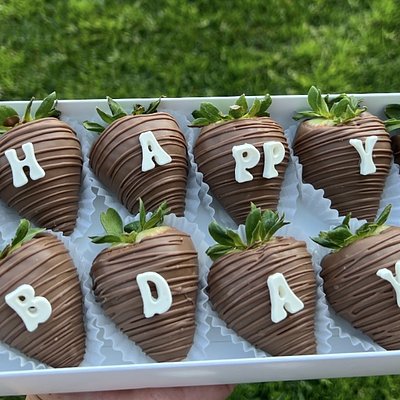 Birthday Berries Dozen 