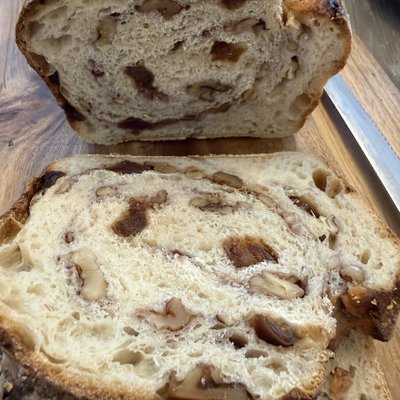 Honeyed Walnut Date Sourdough