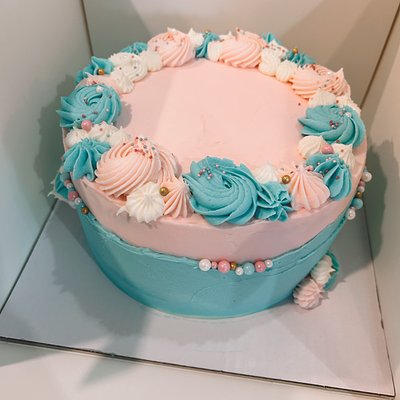 Gender Reveal Cake