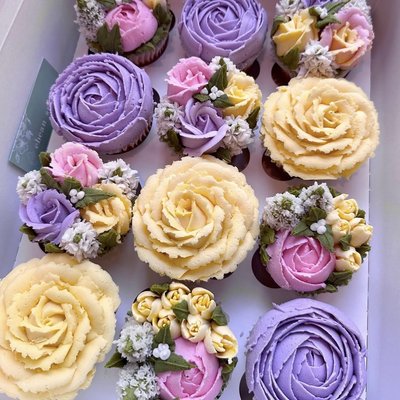 Renate Florals 