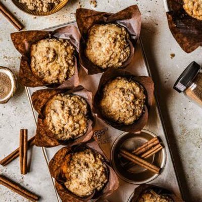 Cinnamon Streusel Muffin