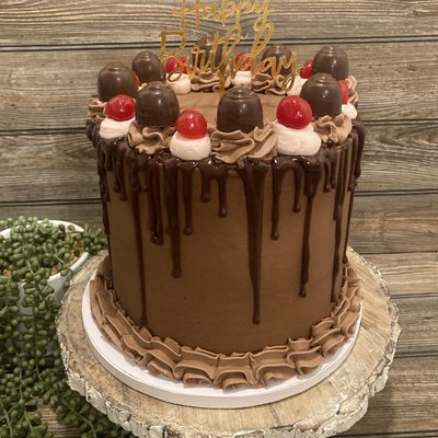 8” Layered Cake