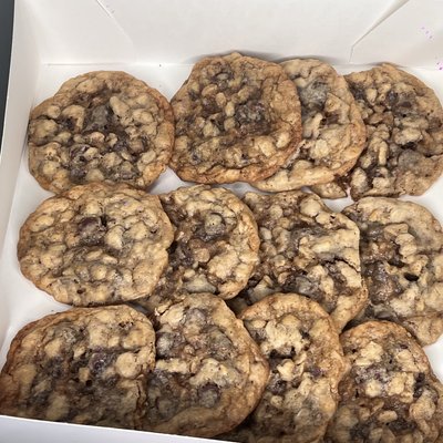 Dozen Of Cookies 