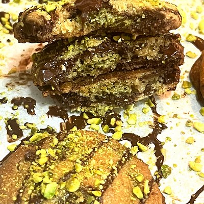 Golden Dubai Delight 