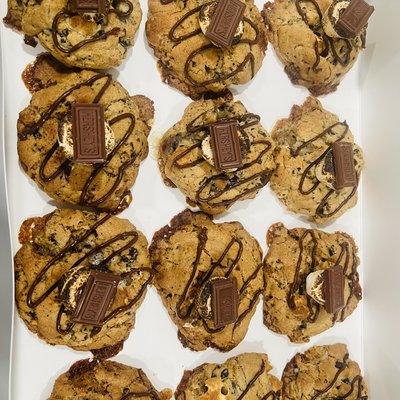 Jumbo S’M-Oreo Cookies 