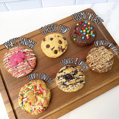 August Cookie Dozen Box