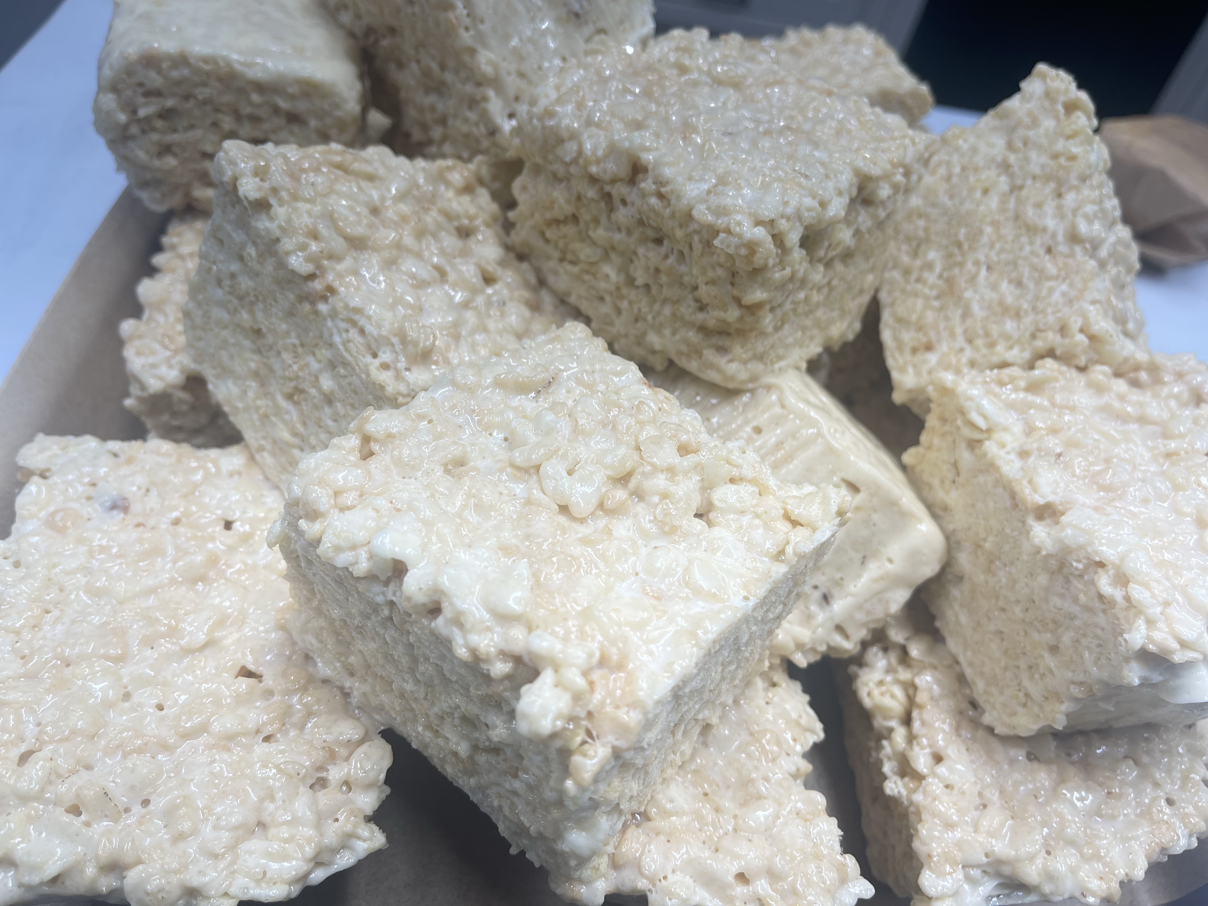 1/2dz Ooey Gooey Krispies