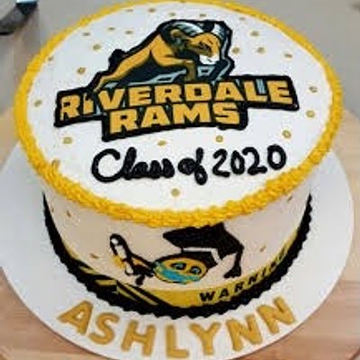 8 Inch Round Custom Cake ( Feeds 15 to 22 People)