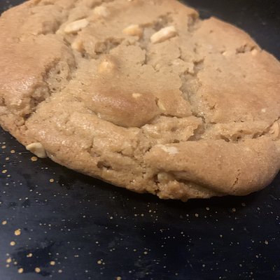 Peanut Butter Cookie - XL Cookie
