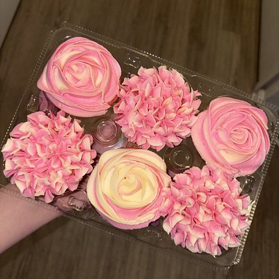 Cupcakes HALF DOZEN