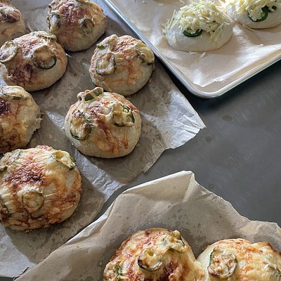 6 ct. Jalepeno Cheddar Hamburger Buns