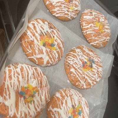 Special Fruity Pebbles Cookies