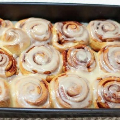 Cinnamon Rolls 