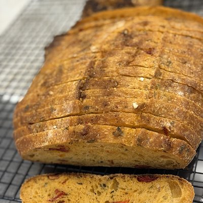 Tomato Basil Loaf