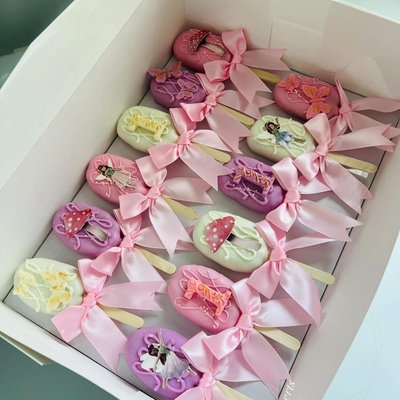 Cakesicles