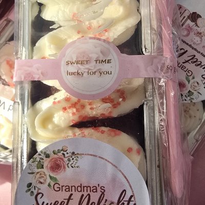 Red Velvet Mini Loaf Cake