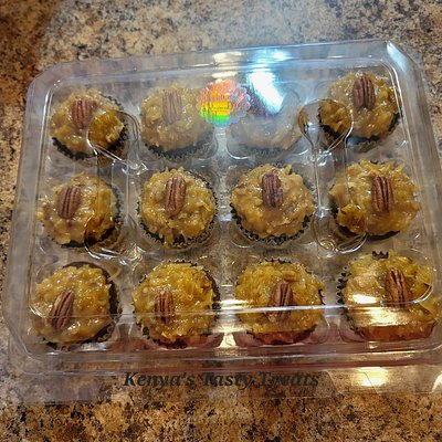 German Chocolate Cupcakes