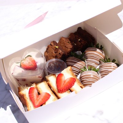 Treat Me Sweet Treat Box