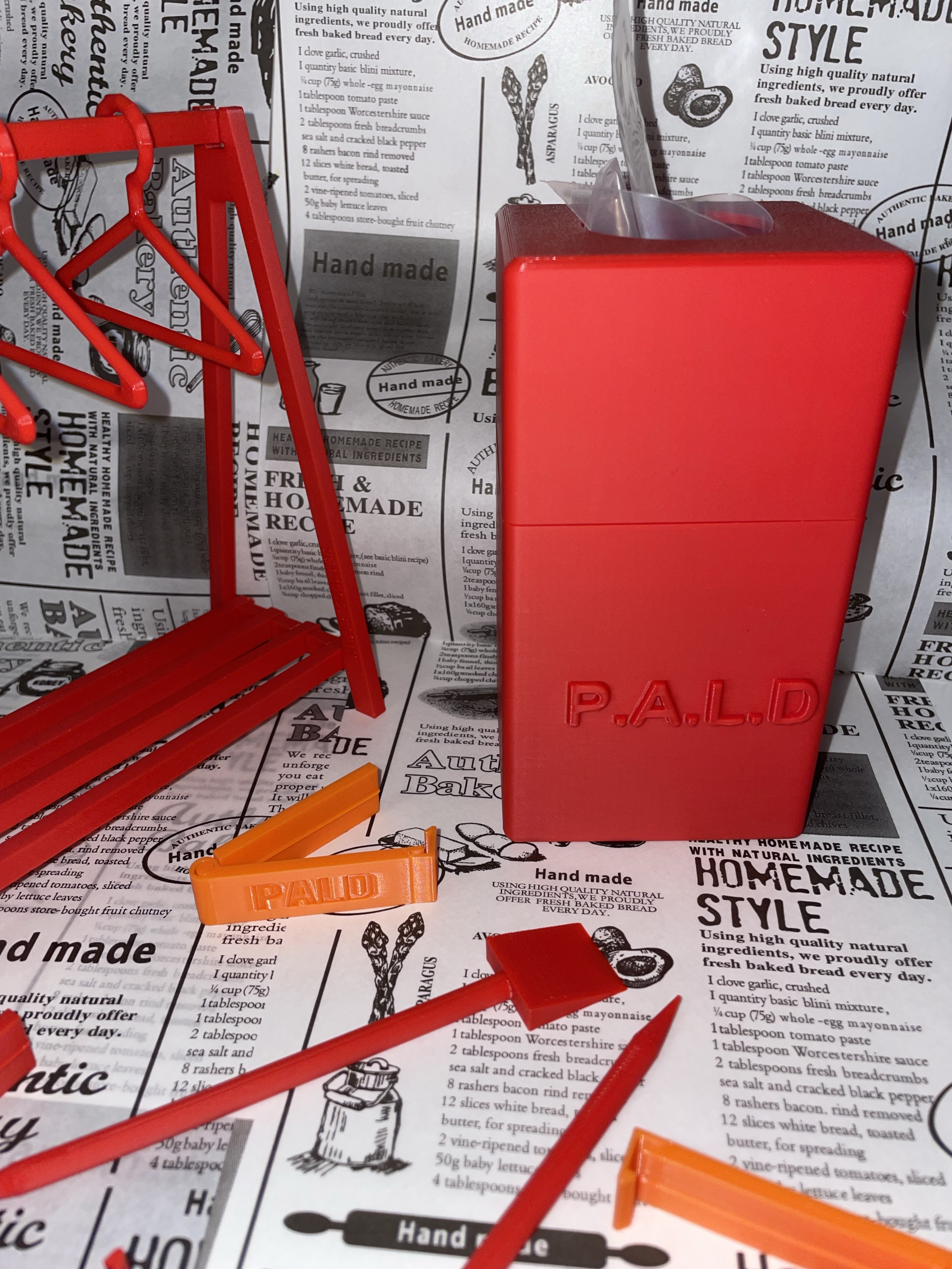 3D Printed Piping Bag Dispenser