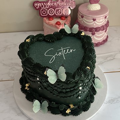 8” Cake