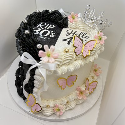 6” Custom Heart Cake 
