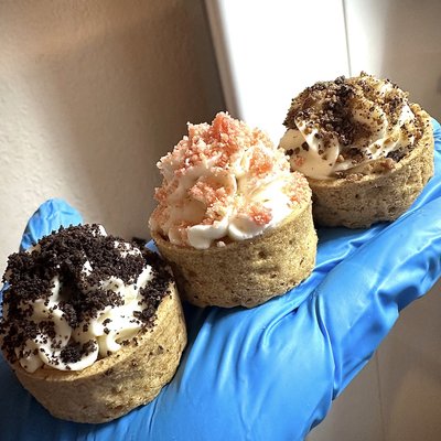Cannoli Cups